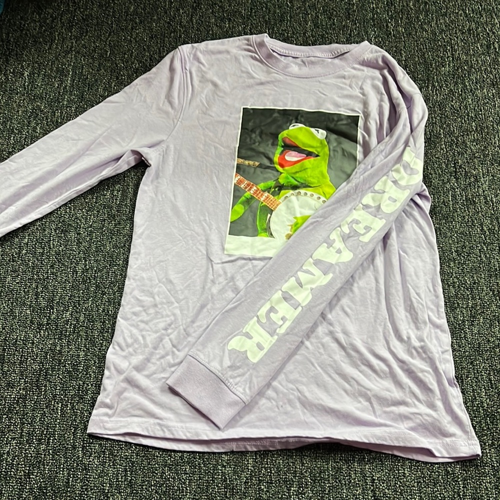 The Muppets Kermit the Frog “Dreamer” light purple long sleeve tee